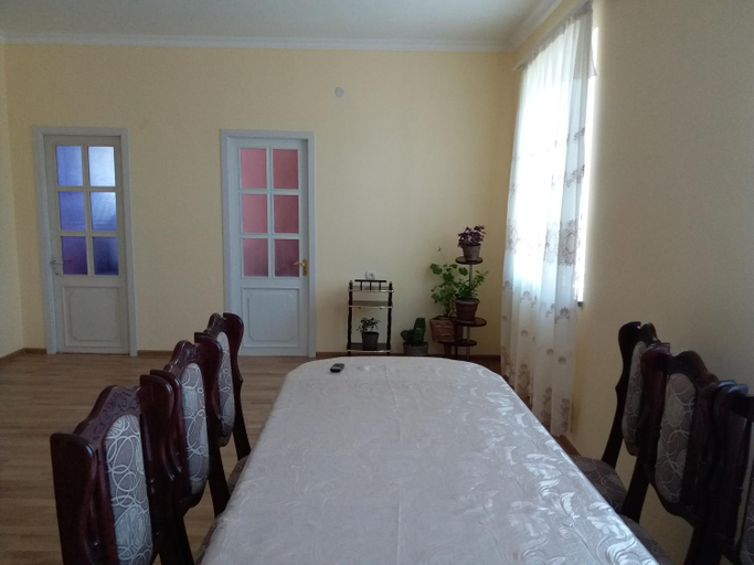 Others 4, Areni Tavern-B&B
