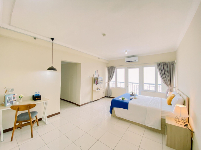 Relaxing Studio (No Kitchen) At Grand Palace Kemayoran Apartment, Central Jakarta