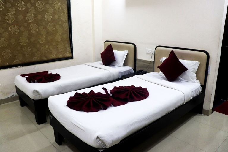 Bedroom 2, Hotel Shri Ram Krishna Bagh Palace by M Square, Indore