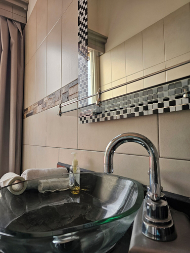 Others 4, HK Group Hotel, La Ceiba