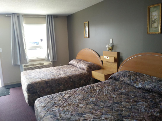Bedroom 2, Aries Motel, Division No. 14