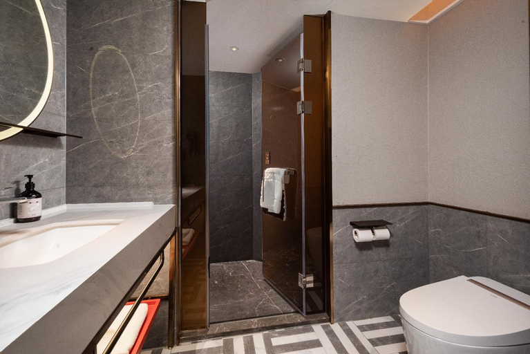Bathroom, Echeng Hotel Xiaogan Intime Hua'an, Xiaogan
