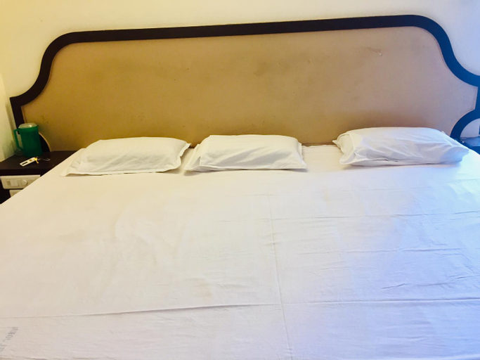 Bedroom 3, Hotel John, Kanniyakumari