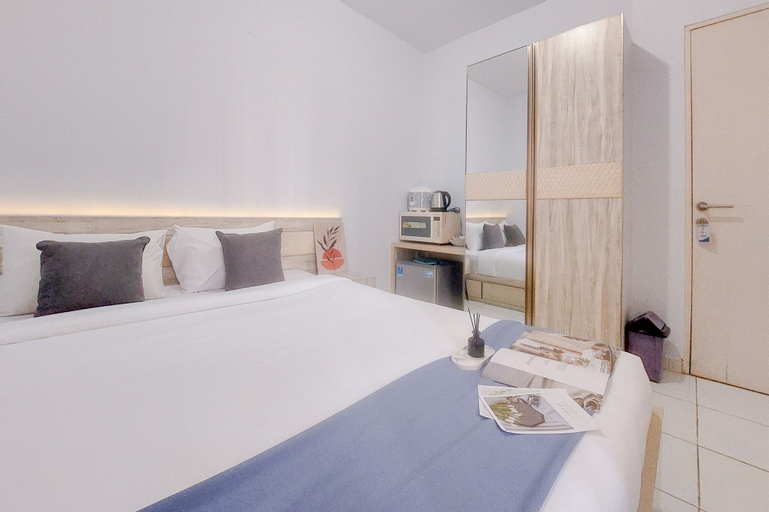Good Studio Apartment (No Kitchen) At Aeropolis Residence, Tangerang