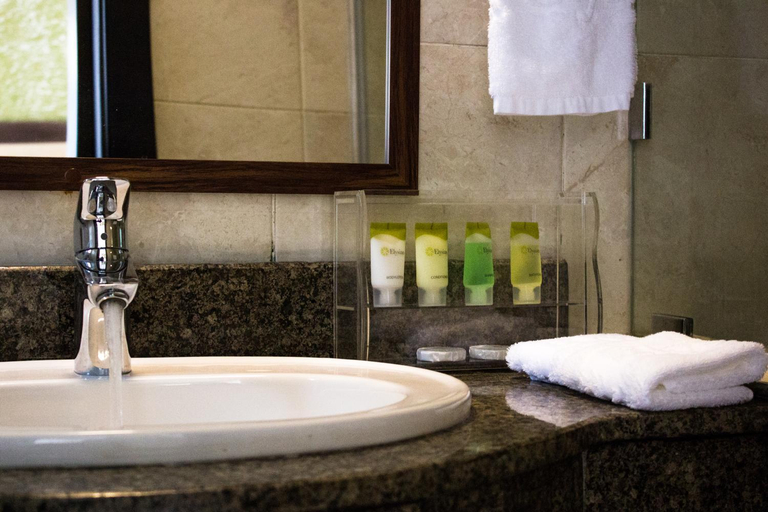 Bathroom 5, Elysian Resort, Westlands