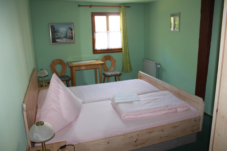 Bedroom 4, Hotel Zur Friedenslinde, Nürnberg