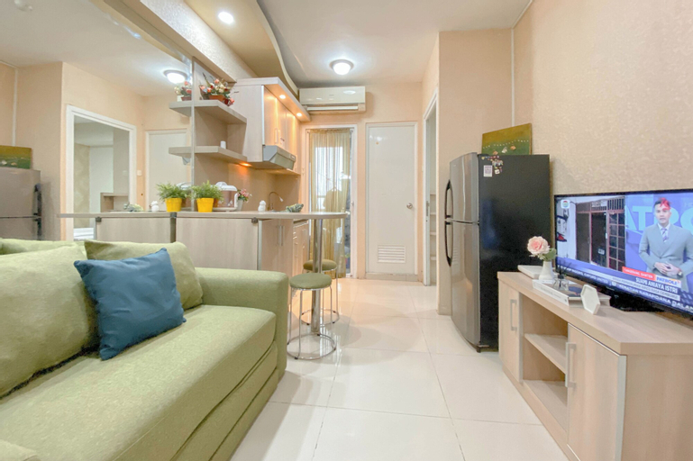Tranquil And Homey 2Br At Apartment Green Pramuka City, Central Jakarta
