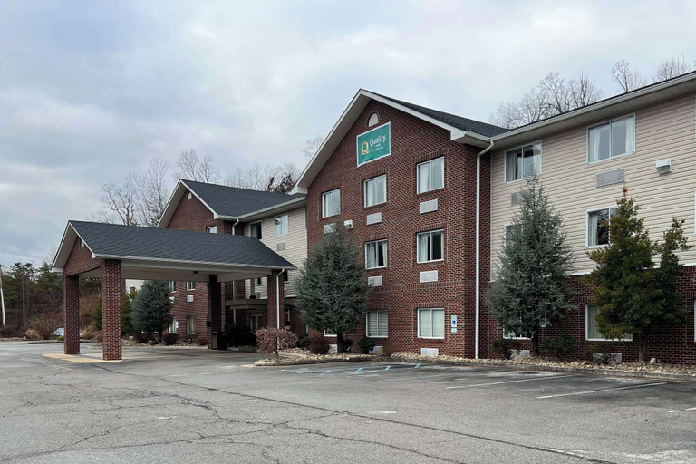 Exterior & Views 1, Quality Inn, Cabell