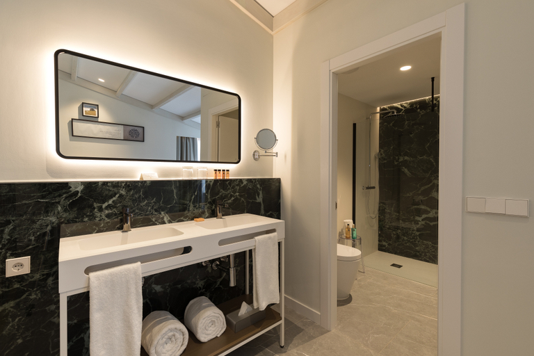 Bathroom, Encinar de Sotogrande, Cádiz