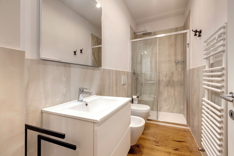 Bathroom 4, Mamo Florence - Bice & Krizia Apartments, Florence