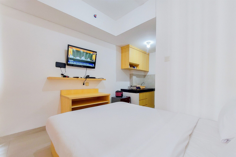 Bedroom 3, Homey And Enjoy Living Studio Serpong Garden Apartment, Tangerang