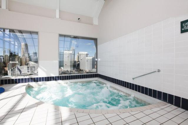 Sport & Beauty 2, Darling Harbour 2 Bedroom Apartment, Sydney