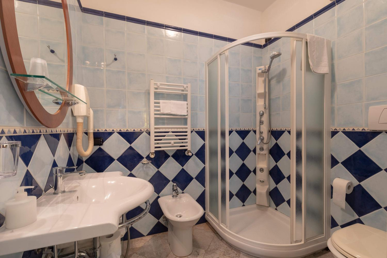 Bathroom 4, Villa Elda Hotel, Perugia