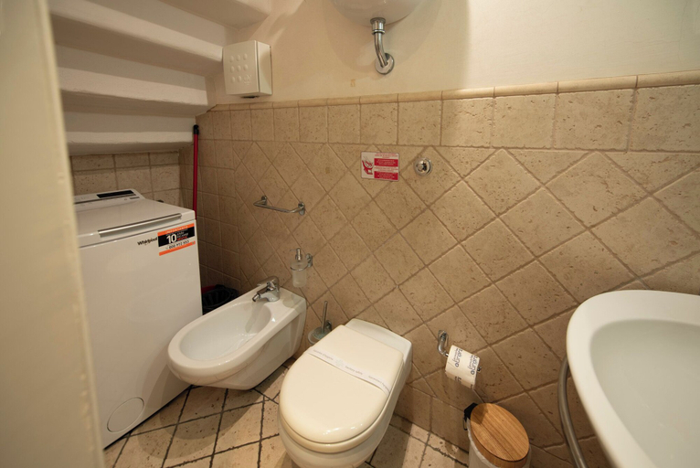 Bathroom 4, Mamo Florence - Terme Apartment, Florence