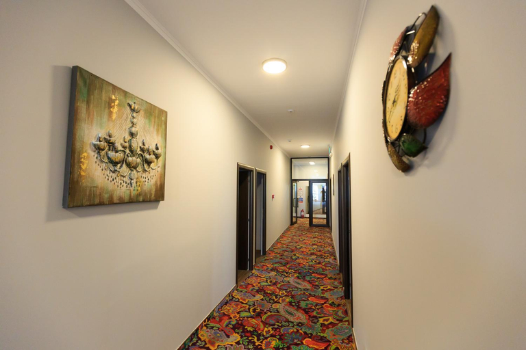 Public Area 2, Corner Center Rental, Buzau