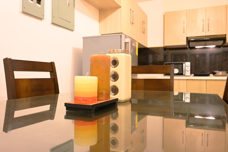 Dining Room 4