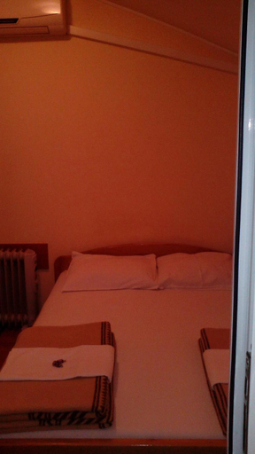 Others 2, SOBE za izdavanje BLEF, Čačak