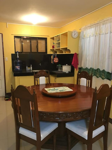 Dining Room 7