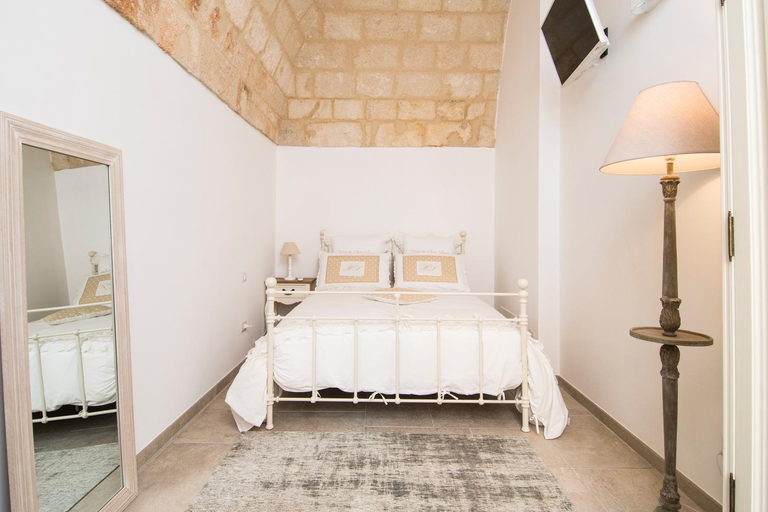Others 4, Dimora Via Vitti - Puglia Mia Apartments, Bari