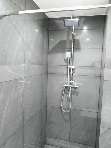 Bathroom 2, Apartamenty Just, Chojnice
