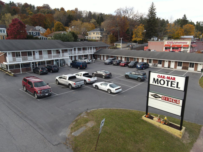 Oak Mar Motel, Garrett