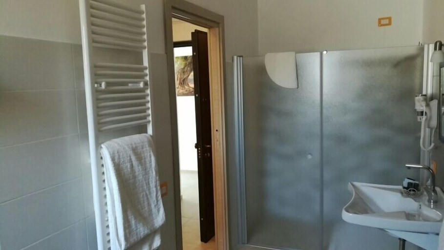 Bathroom, Borgo Pratole Country House, Macerata