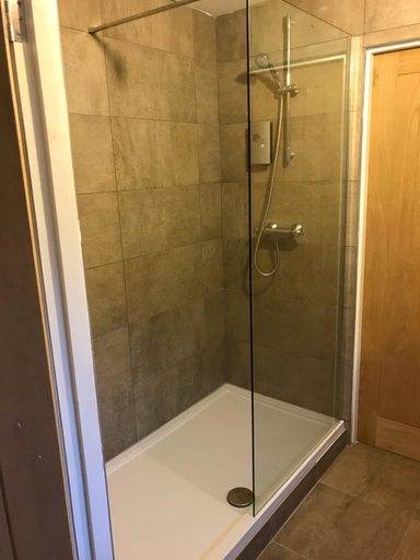 Bathroom 3, Balmaha Lodges and Apartments, Stirling
