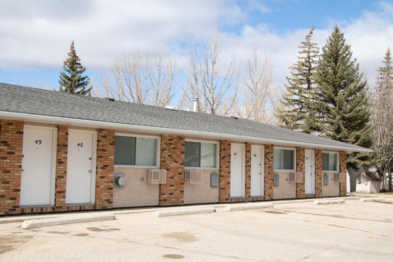 Others 5, Prairie Oasis Tourist Complex, Division No. 7