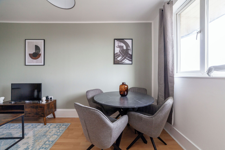 Others 5, The Hackney Apartment, London