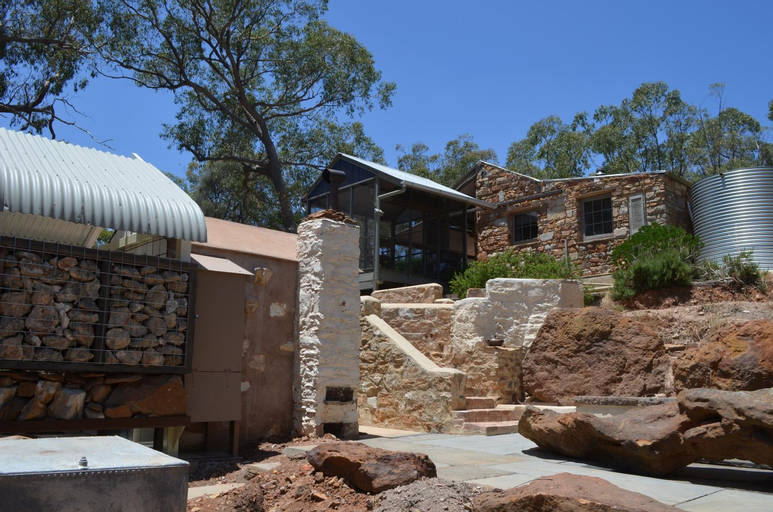 Trestrail Cottage Accommodation, Clare and Gilbert Valleys