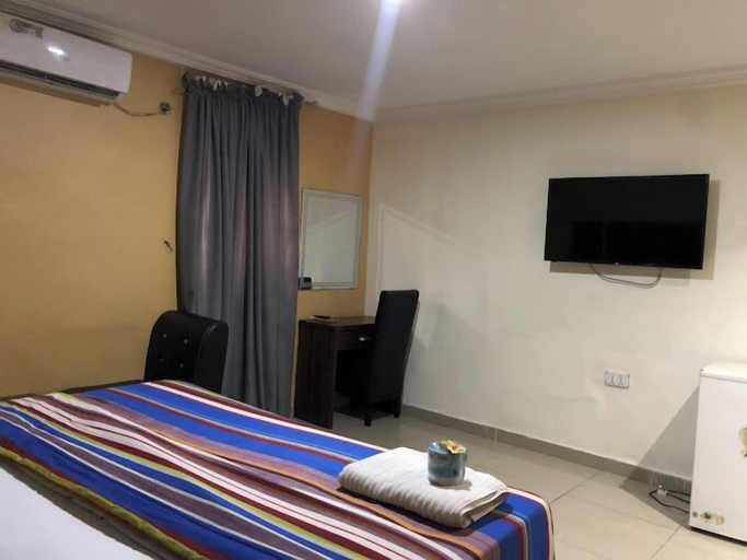 Bedroom 3, Boston Hotels and Signature, Ikpoba-Okha