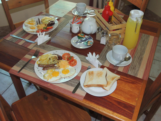 Food & Drinks 4, Burgersfort Guesthouse, Sekhukhune