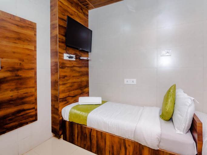 Bedroom 3, Hotel Alfa Heritage                                       , Mumbai City
