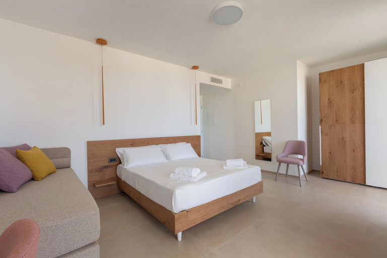 Bedroom 5, MARNIK LUXURY B&B, Lecce