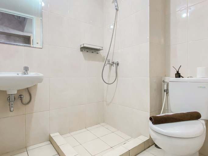 Bathroom 3, Good Place Studio Apartment Springlake Summarecon Bekasi, Bekasi