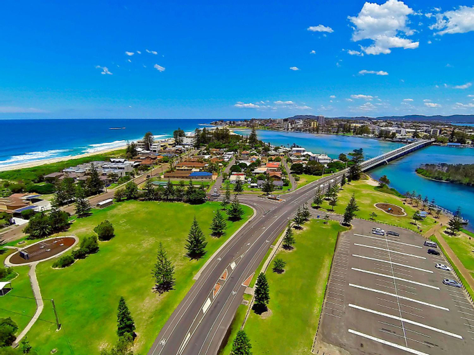 Exterior & Views 4, Hutton Hide Away, Wyong - North-East