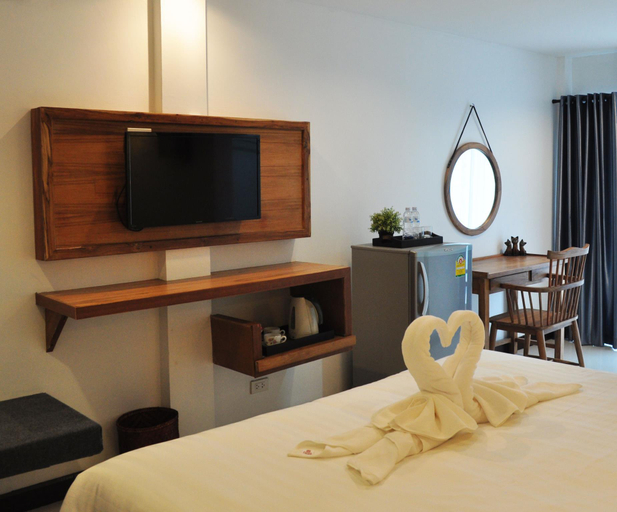Bedroom 12