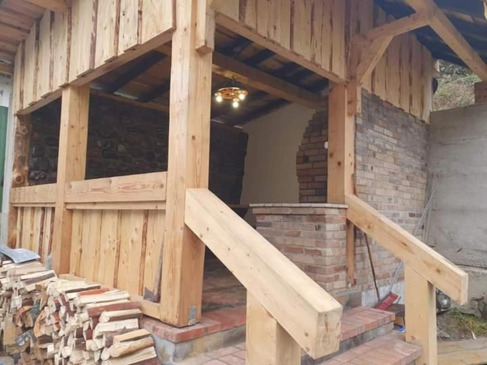 Others 3, Casa Daubner, Cavnic
