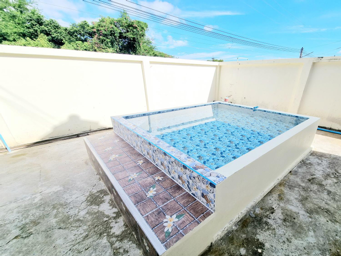 Sport & Beauty 4, Mae Rampung Beach House N2 (Karaoke and Children's Pool), Muang Rayong