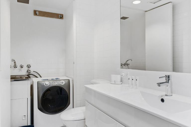 Bedroom 2, Vibrant 1-Bed Apartment On the Famous Chapel St, Melbourne