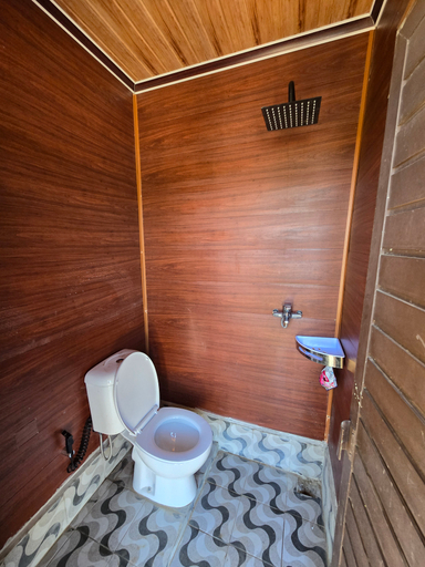 Bathroom 5, CampCoffee Glamping @ TamanKita, Bogor
