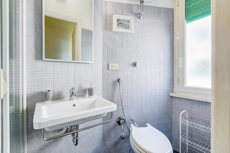 Bathroom 3, BDC - King & Studio Termini Apartment, Roma