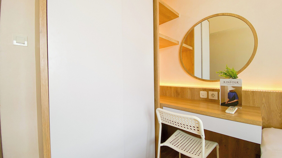 Bathroom 5, Relaxing And Strategic 2Br At Sky House Bsd Apartment, Tangerang Selatan
