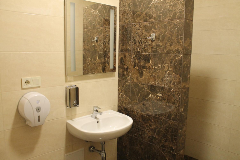 Others 4, Non-stop Economy hotel, Boryspil's'ka