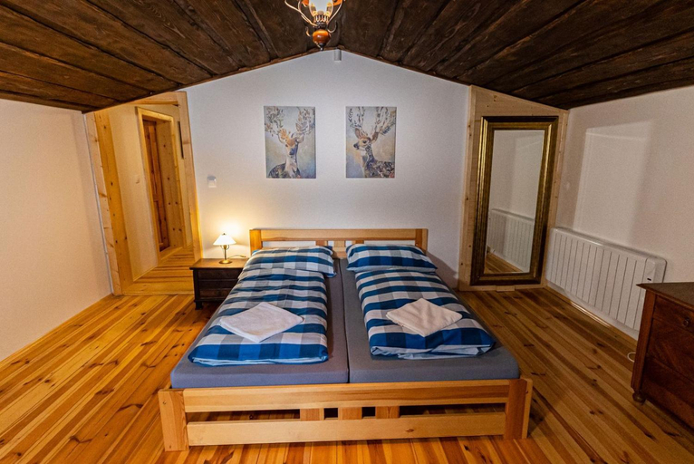 Others 4, Wellness drevenica Hajenka Zazriva, Dolný Kubín