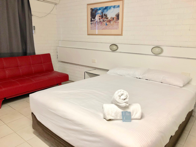 Bedroom 12