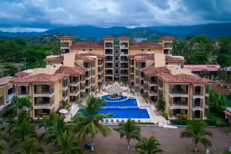 Exterior 2, Bahia Encantada G5, Garabito