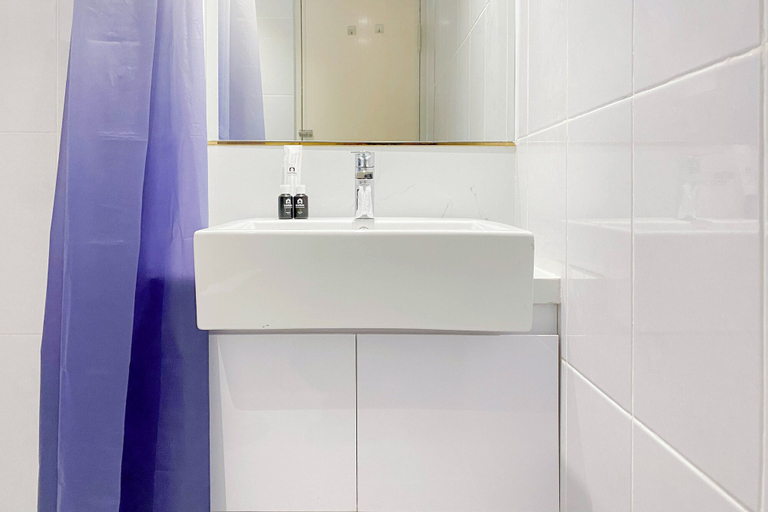 Bathroom 3, Big Studio At Tokyo Riverside Pik 2 Apartment, Tangerang