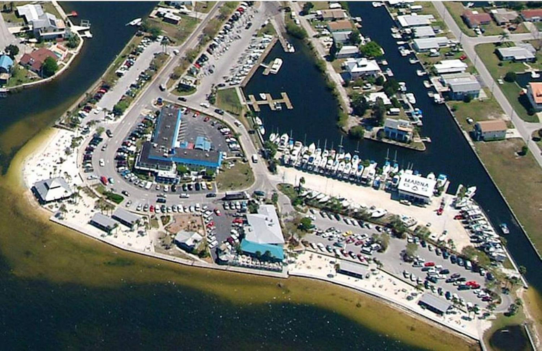 Exterior & Views 1, Inn on the Gulf, Pasco