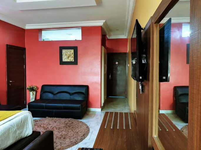 Bedroom 4, Boston Hotels and Signature, Ikpoba-Okha